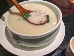 -吴越荣记苏州菜·松鼠桂鱼 100% 活鱼现做(月光码头店)