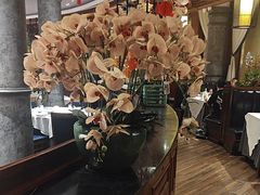 -八府香鸭·啫啫煲(华山路店)