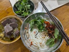 -小倪羊肉米线馆