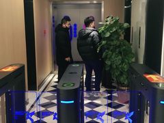 -贝菲特游泳健身(徐泾店)