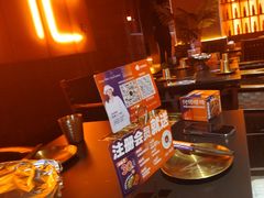 -何师烧烤Pro ·江湖川菜·小龙虾·精酿(太古里旗舰店)
