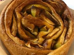 苹果玉桂卷-Piroshky Piroshky