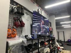 -FIGHTMAN格斗俱乐部(长宁临空店)