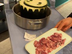 -翟辉冬瓜盅火锅(南村万博店)
