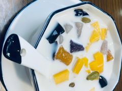 芒果烧仙草-大甜九港式甜品(武林店)
