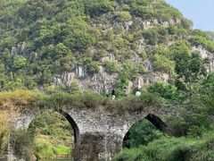 -高荡千年布依古寨旅游景区