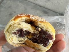 豆沙蛋黄酥-闻酥园(青羊区文殊坊店)