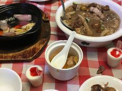 蟹黄墨鱼饼-龙桥私厨·姜花菊花过桥鱼·顺德菜(容桂店)