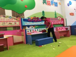 -莫莉幻想儿童乐园(武汉保利广场店)