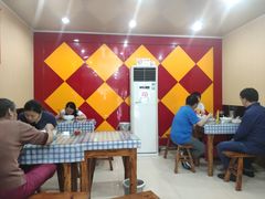 大堂-潘国仙耳光馄饨(黄家阙路店)
