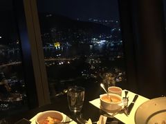 靠窗位-澳门旅游塔360°旋转餐厅(南湾湖广场店)