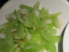 -吴越荣记苏州菜·松鼠桂鱼100%活鱼现做(斜塘老街店)