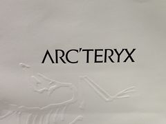 -ARC'TERYX始祖鸟(北京王府中环店)