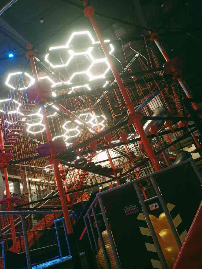 dojump蹦床公园悦方idmall店