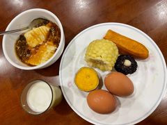-燕山大酒店