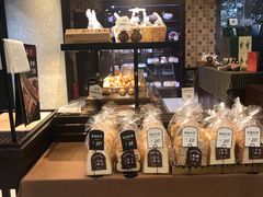 面包甜点陈列柜-红跑车(仙鹤街店)