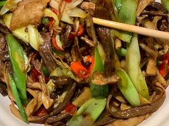 -先启半步颠·川菜小炒