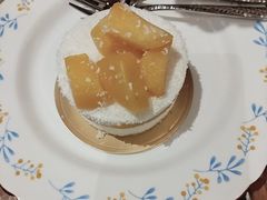 芒果慕斯-云端咖啡(山顶教堂店)