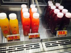 -巴黎贝甜(大宁国际商业广场店)