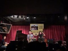 -东岸Cafe 爵士俱乐部