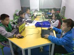 -童程童美少儿编程乐高机器人(红谷滩校区)