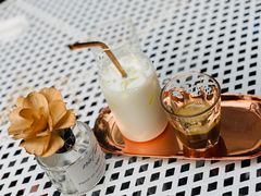 西班牙拿铁-蜜舍咖啡(洋人街店)