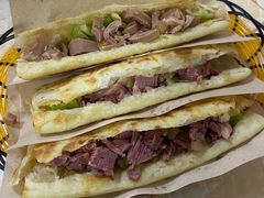 -河间正宗驴肉火烧(听海居店)