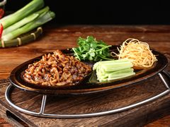 -老郑家东北春饼(龙悦居店)