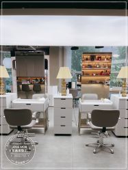 -变画·发型STUDIO