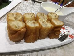 油炸鬼配豆浆-如丰晟宴(长安万达店)