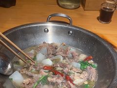 -大众跷脚牛肉馆·非遗传承单位(峨眉山店)