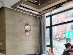 -马克西姆俄罗斯餐厅(绥芬河店)