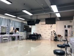 -KISS U 国际美学