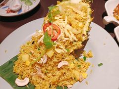 -大头虾越式风味餐厅(光明广场店)