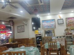 -鹤乡东北菜(崮山路店)