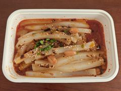 -渝信川菜 · 川味家常菜(财富购物中心店)