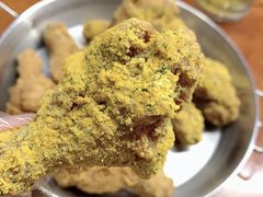 -BHC炸鸡(明洞总店)