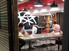 -麦当劳(国际大厦店)