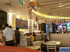 -必胜客(武汉欢乐谷店)