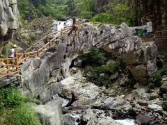 -苍山世界地质公园·石门关大峡谷