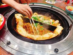 -满兴咱妈烀饼铁锅炖(兰州北街店)