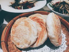 烧饼-老牌坊鲁菜名店(宽厚里店)