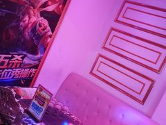 -莹乐迪量贩式KTV(祝桥店)