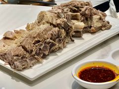 手抓羊肉-贯贯吉·清真餐厅(浙江中路店)