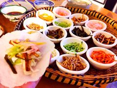 -包整·丝娃娃(一览甲秀楼风景店)