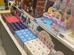 -泡泡玛特POPMART(万达店)