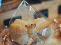 -DOUBLE HAPPINESS 双喜面包咖啡