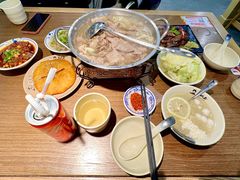 -肖四女乐山跷脚牛肉(世博源店)