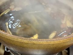-威邵鸡煲(西华路总店)