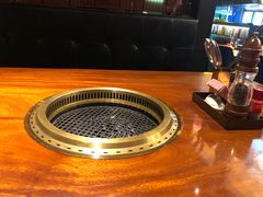 -肉魁屋·烧肉·烧鸟·酒场(高新店)